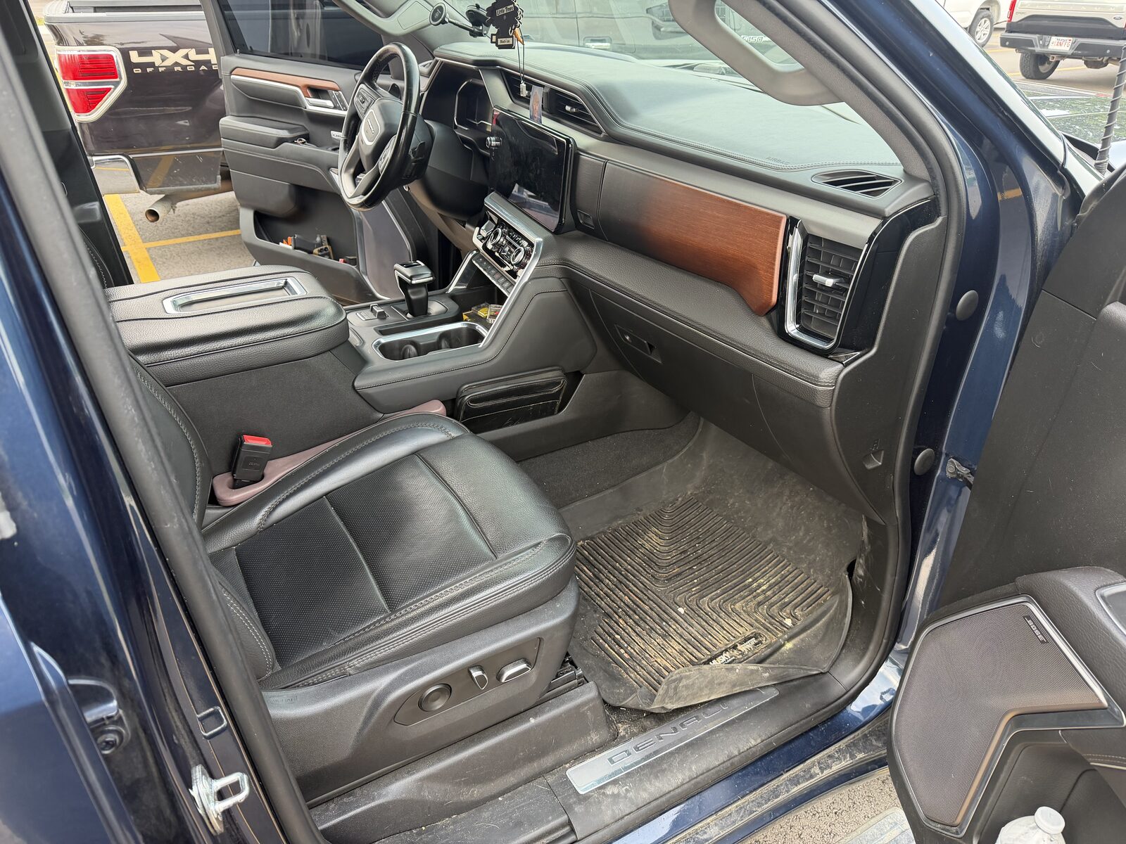 GMC Denali before detailing