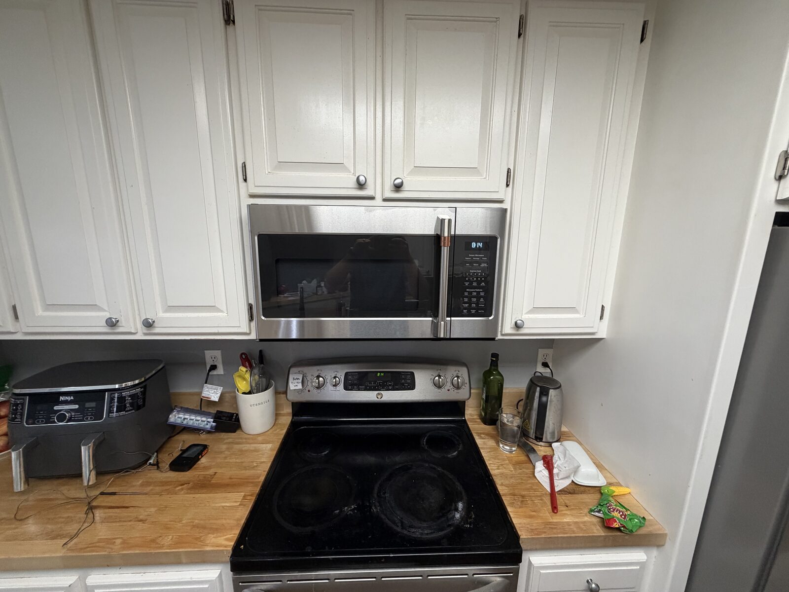 Over-the-range microwave install